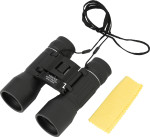 Plastic binoculars